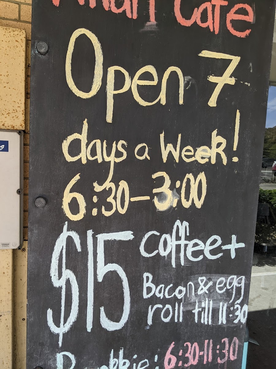 grumpyswharfcafe.com - 9