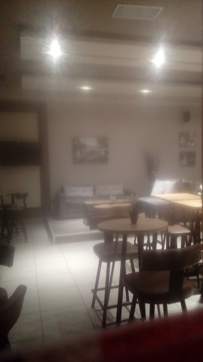 Flow Cafe - 4