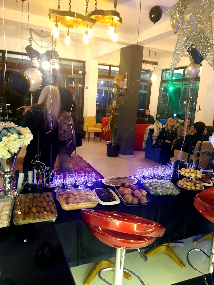 Venue CAFE & APART - 6