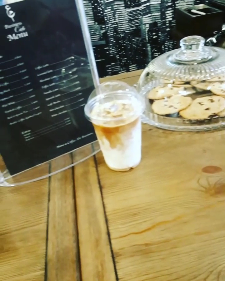 Ain Meem Business Café - 2