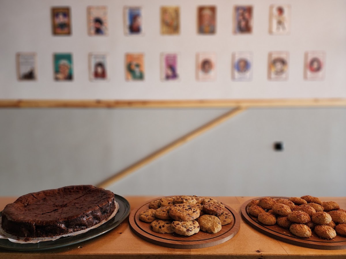 Bross Coffee World - 10