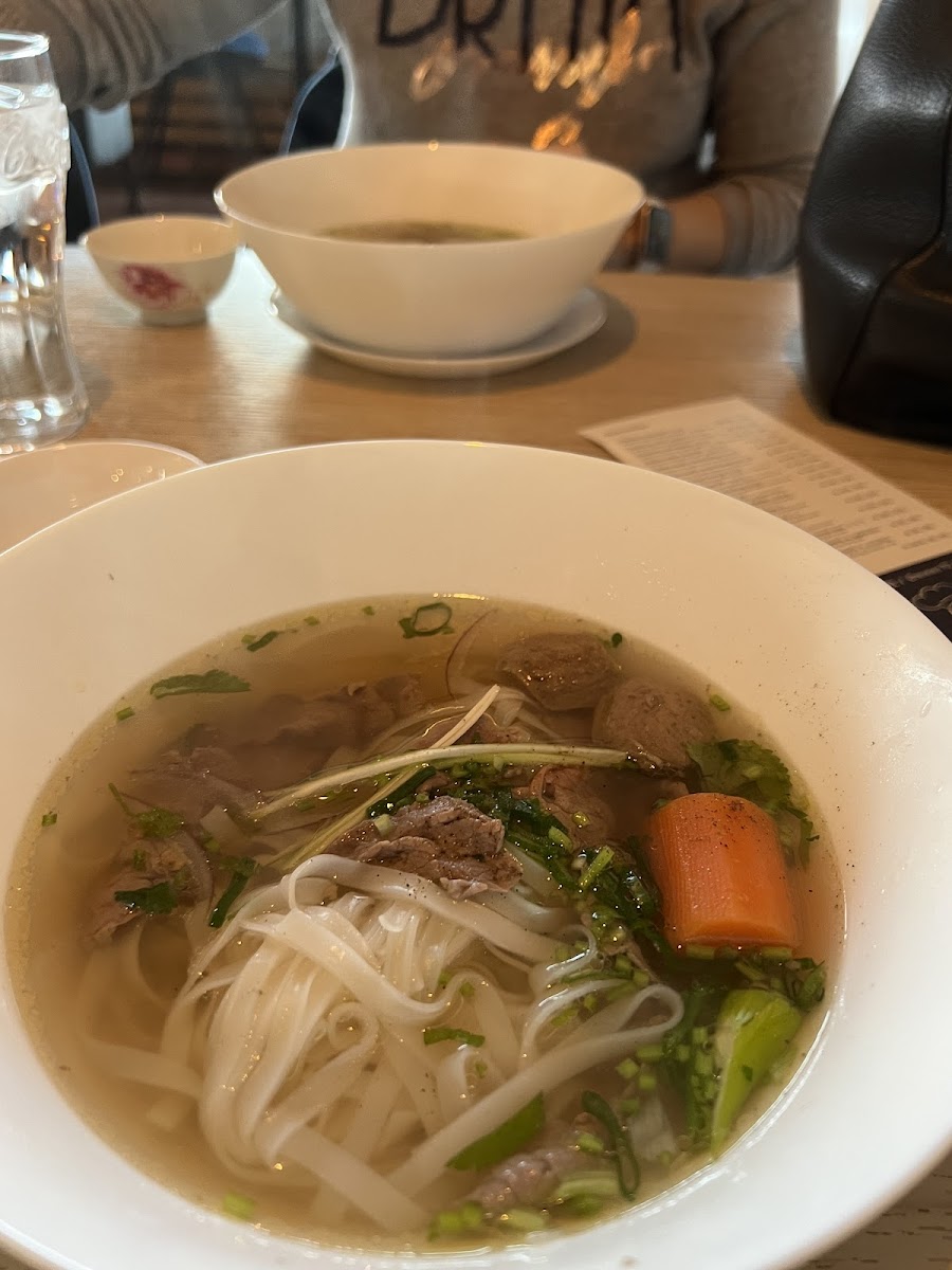 Høyda Cafe' og VarmMat - 10