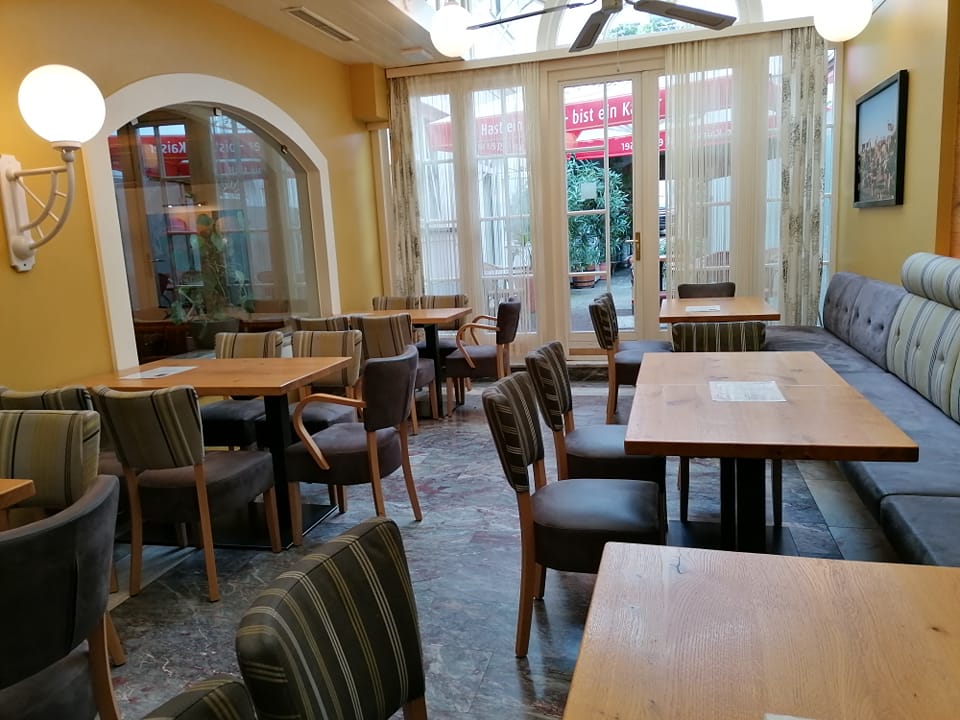 Café Gschöpf - Johannes Öllinger