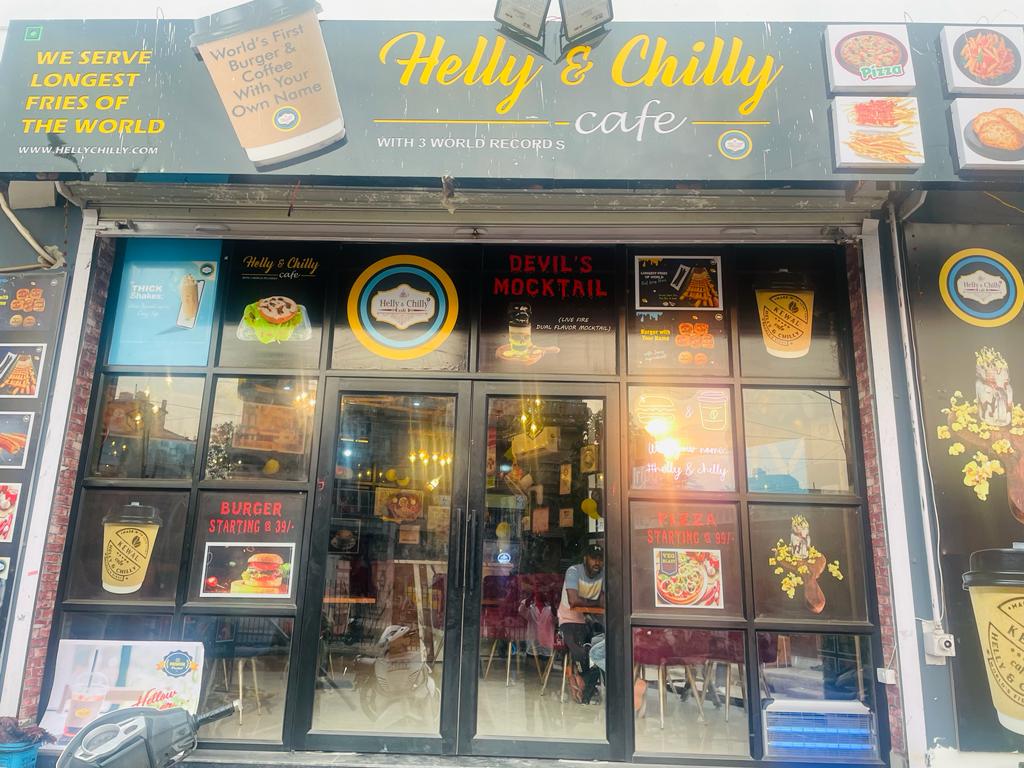 Helly & Chilly Cafe - Delhi