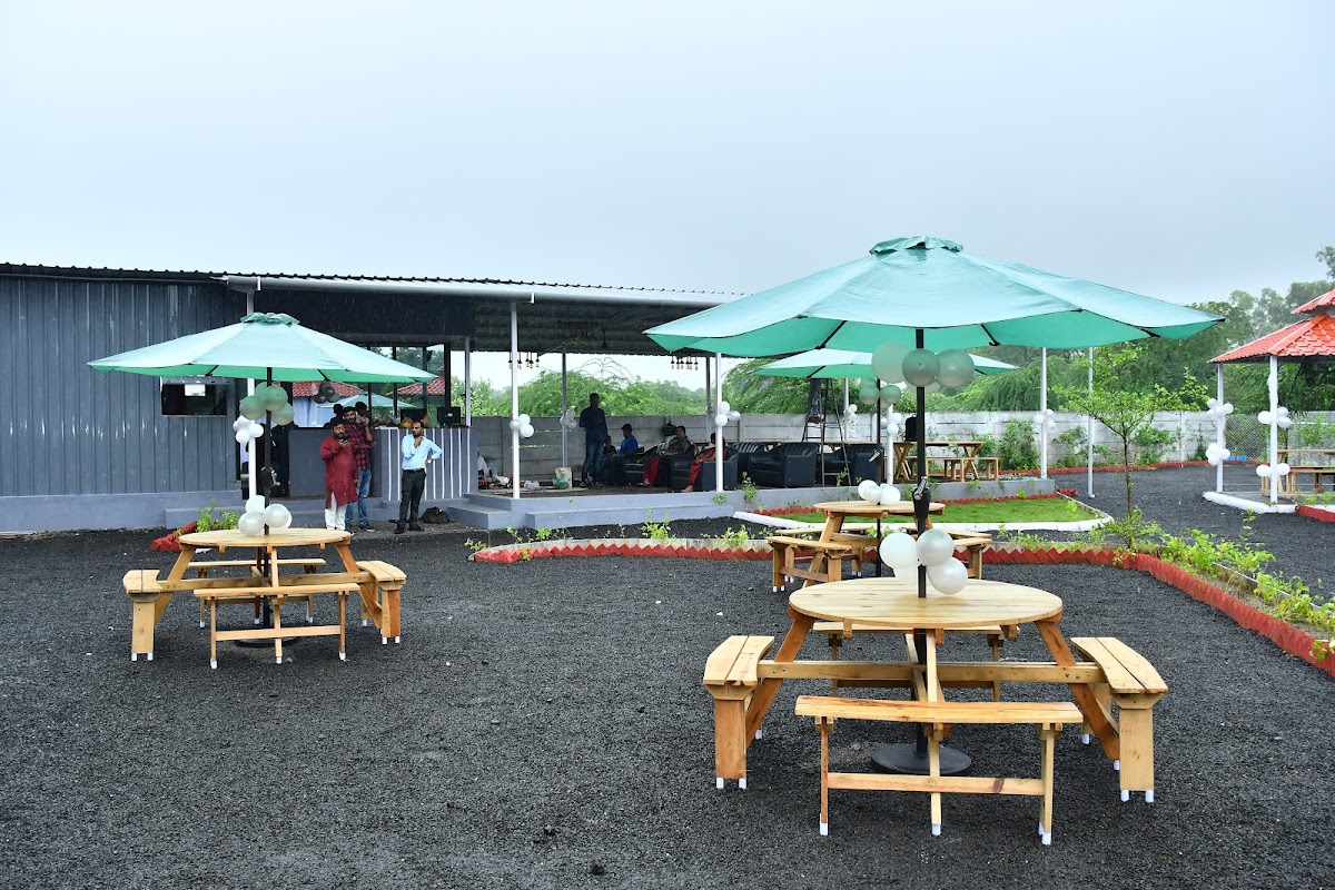 The canal cafe & restro