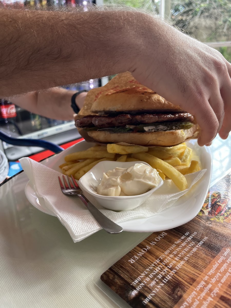 fast food 'kod mene'