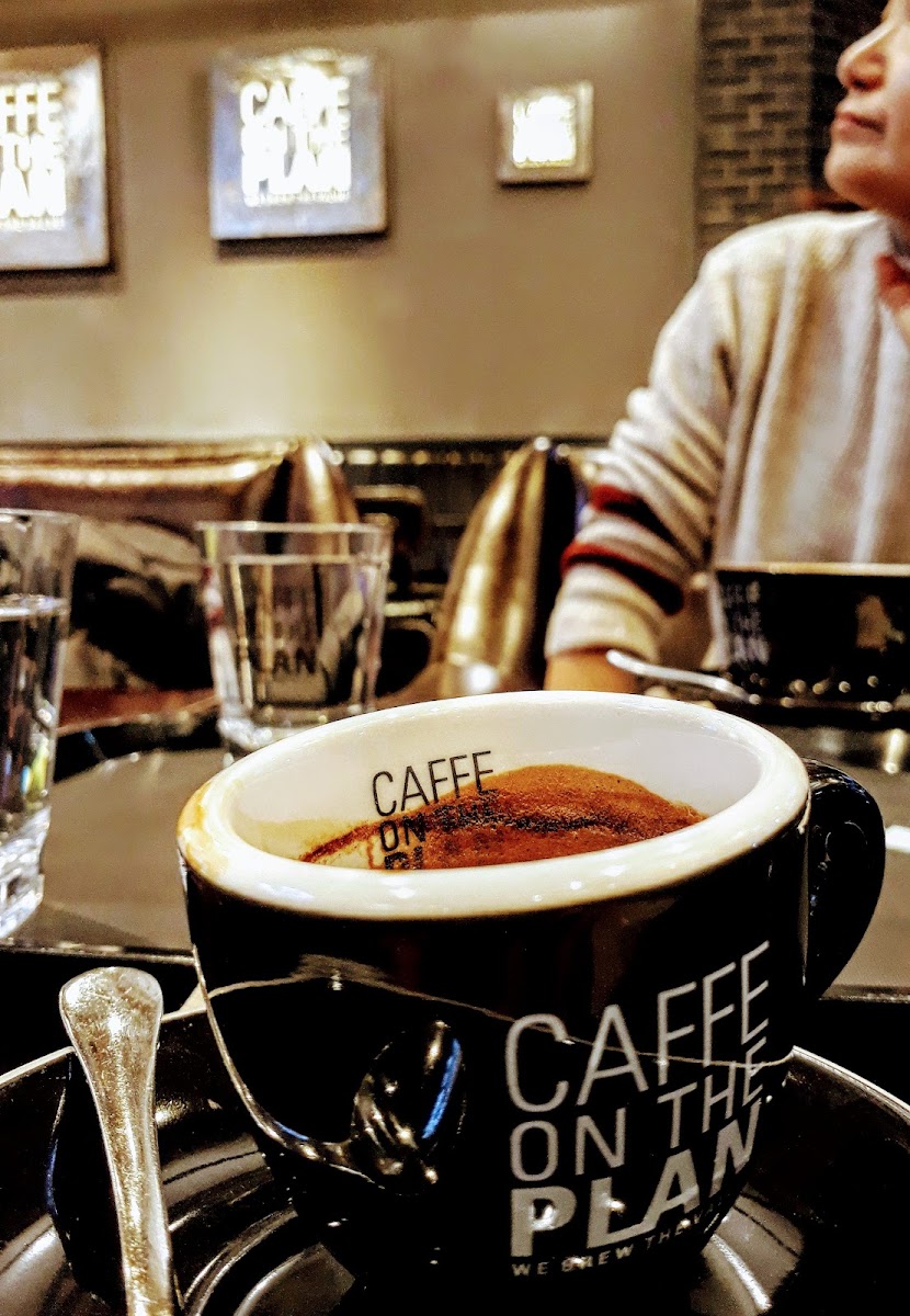 CAFFE ON THE PLAN - 10