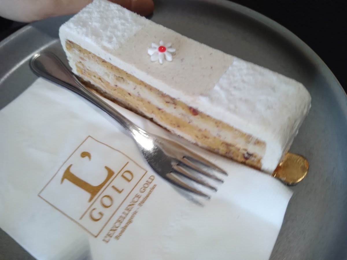 L'Excellence Gold - 9