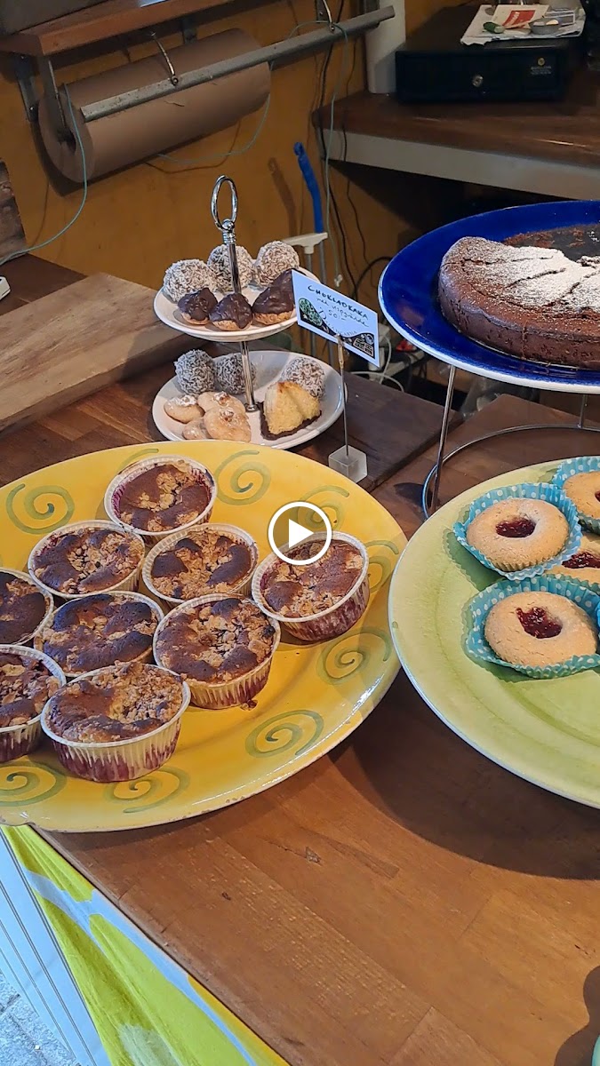 Dalängarna - organic bakery, farm shop, cafe - 2