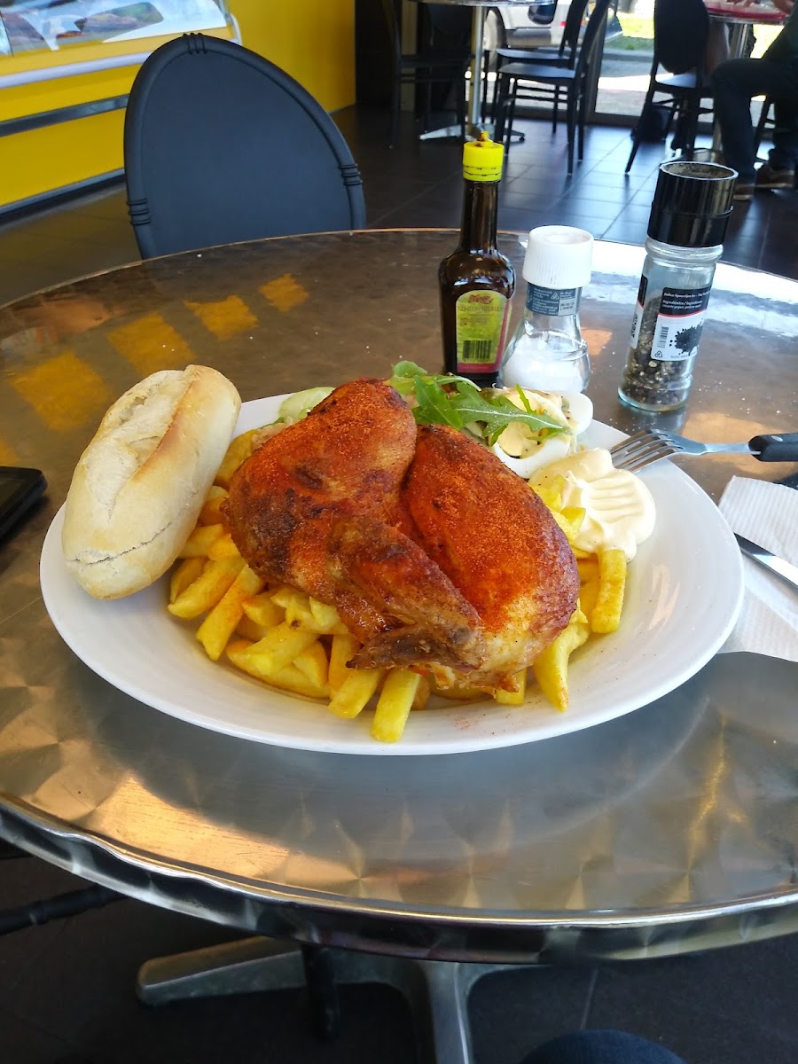 Snackbar Kip Royaal - 7