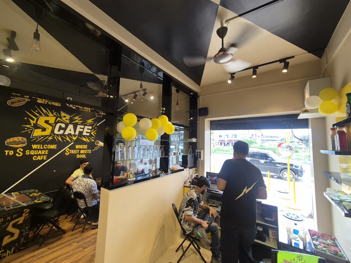S Square Cafe S² - 6