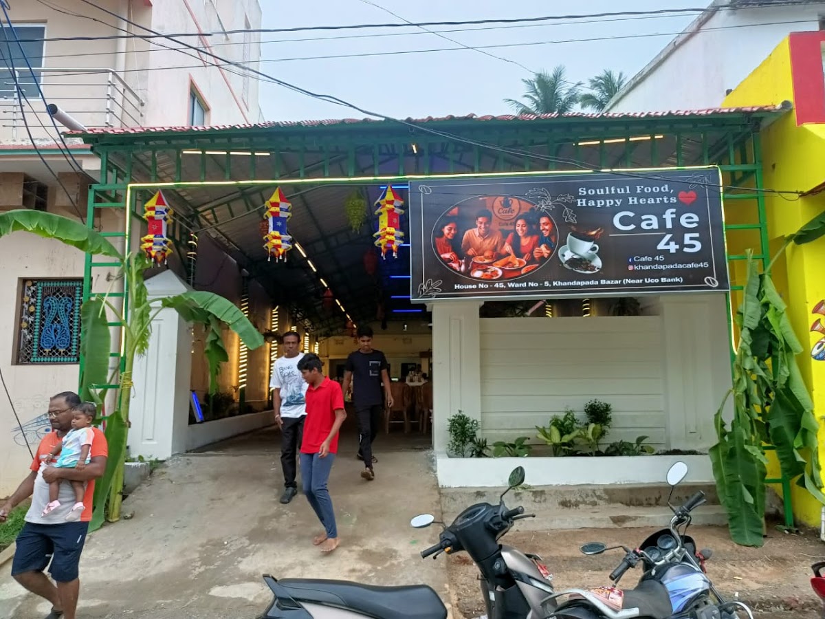 Cafe 45