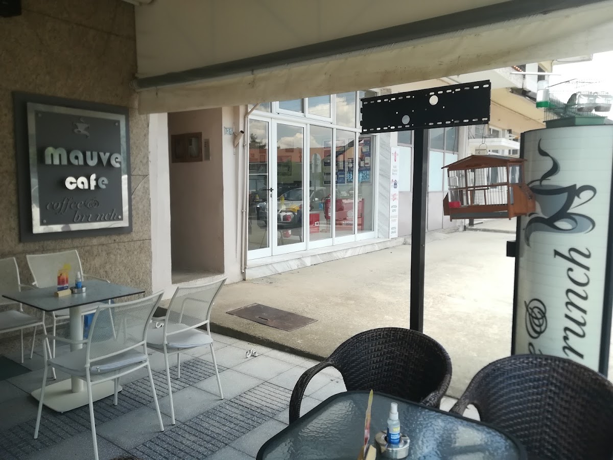 MAUVE CAFE coffee & brunch - 2