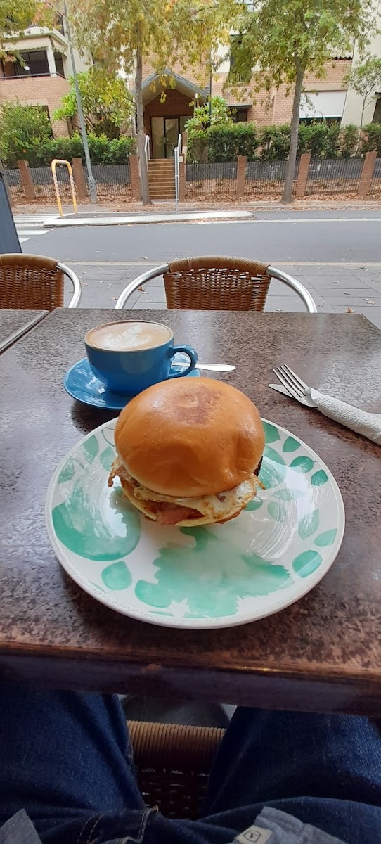 Himalayan Bites Cafe - 9