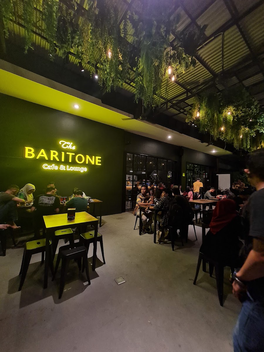 The Baritone Café & Lounge