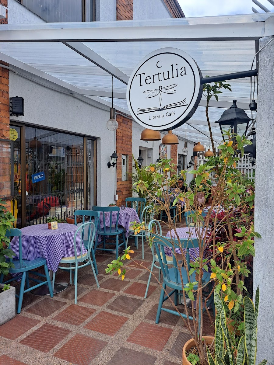 Tertulia Librería Café