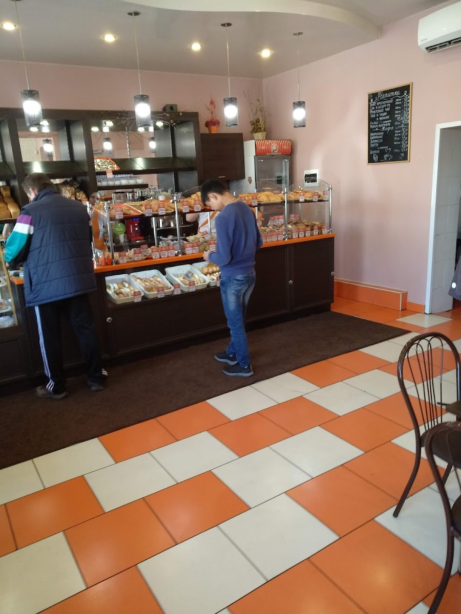 Grandma's buns Confectionary - 4