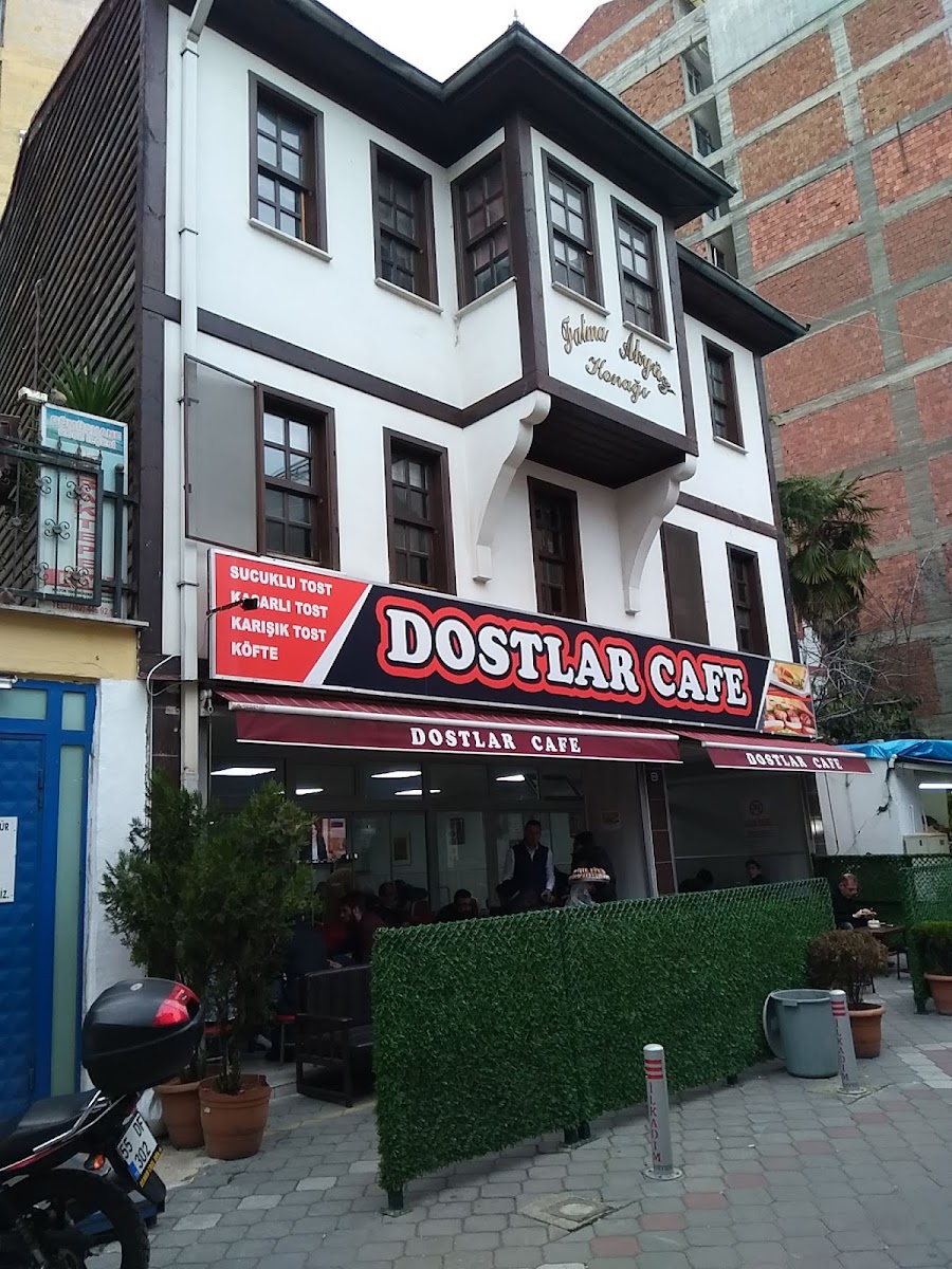 Dostlar Cafe
