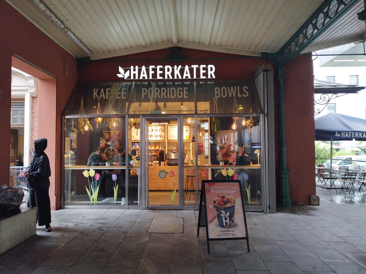 Haferkater, Munchen Pasinger Bahnhofsplatz 8