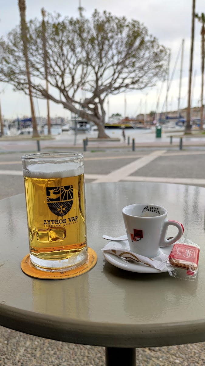 Sugar Cafe Corner - 8