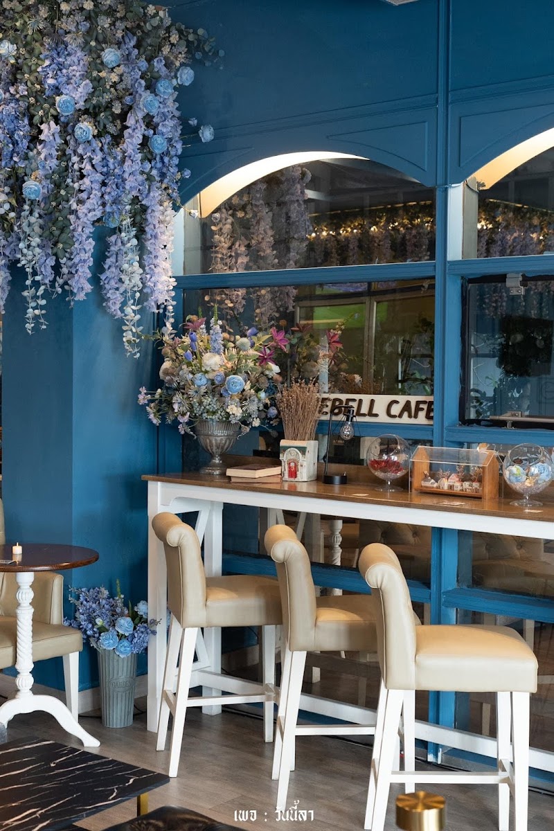 Bluebell Café