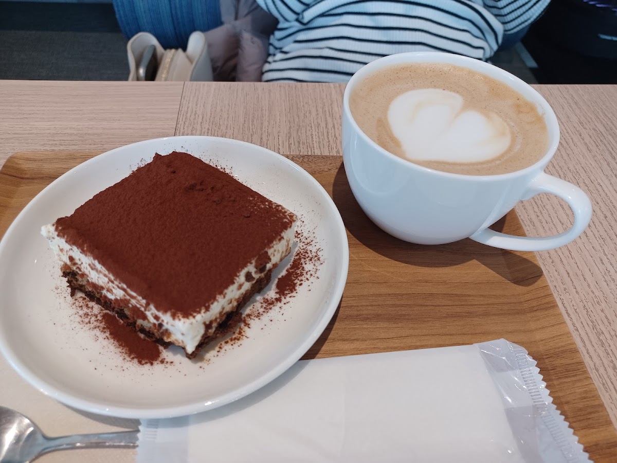 TERRADA ART COMPLEX CAFE - 8