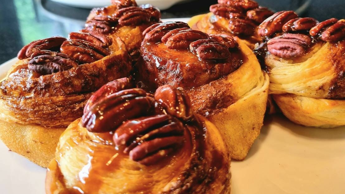 How Bear Cafe & Eatery - 5