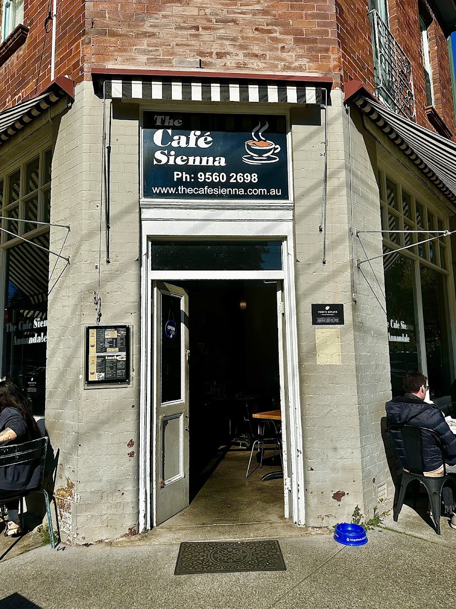 The Cafe Sienna