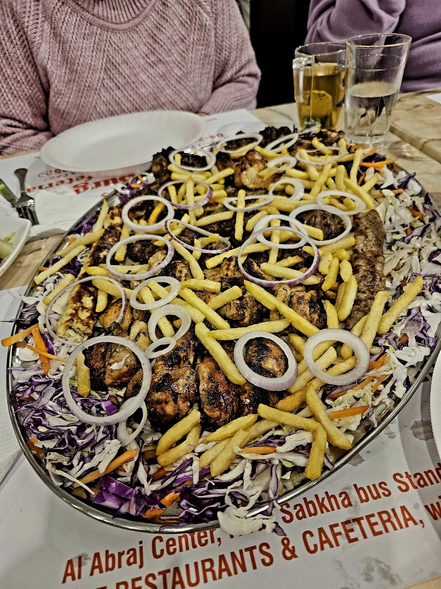 Golden Burger Restaurant & Cafeteria - 5