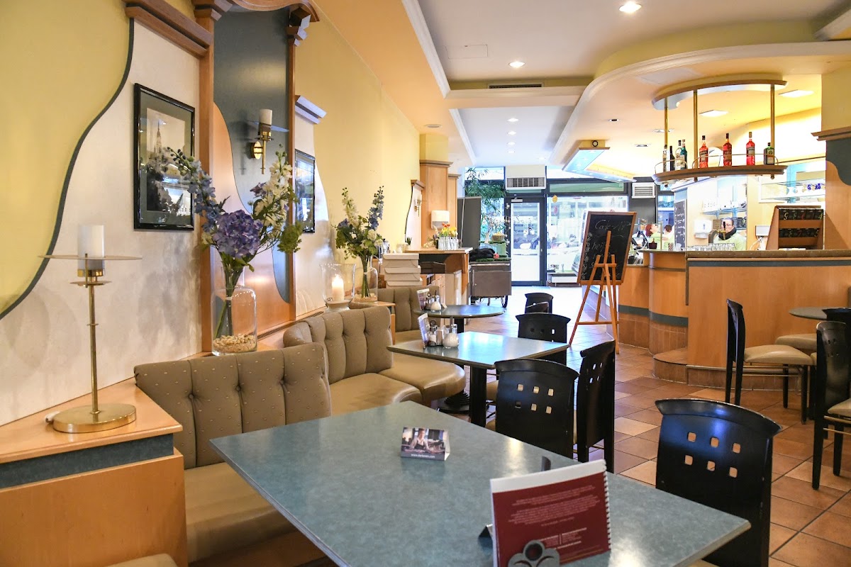 Cafe Eisold am Fetscherplatz - 3