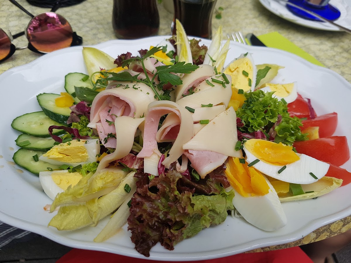 Cafe Eisold am Fetscherplatz - 7