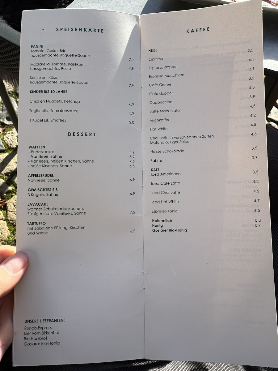 Hirsch Cafe - 2