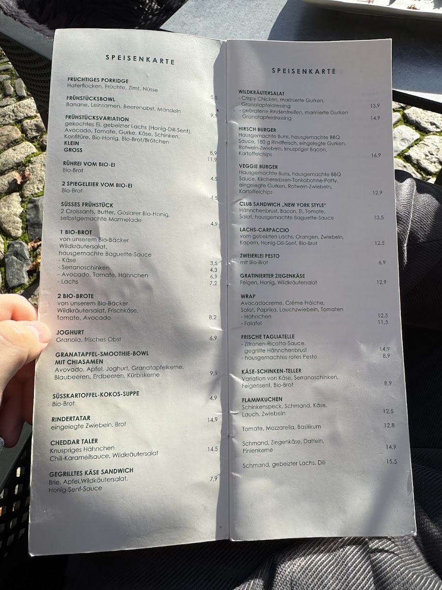 Hirsch Cafe - 4
