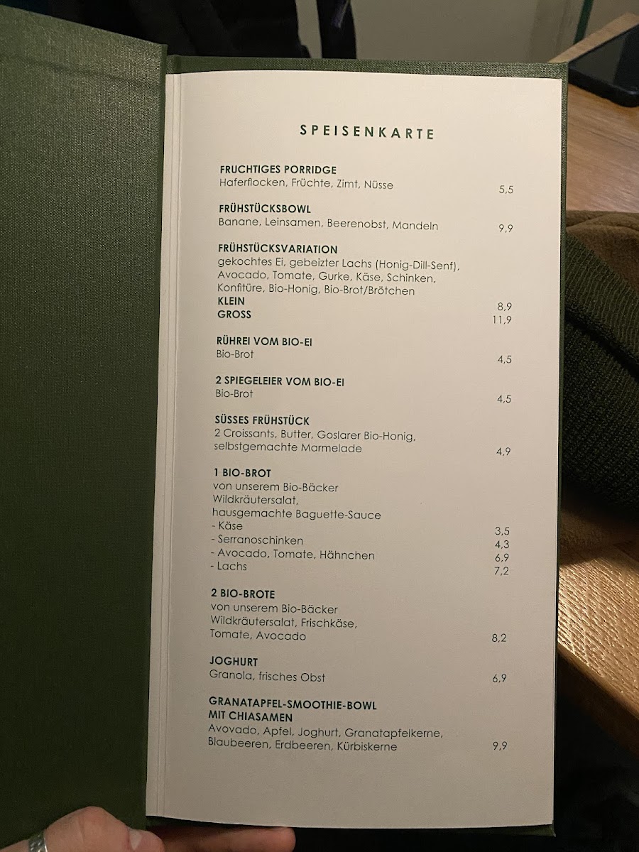 Hirsch Cafe - 7
