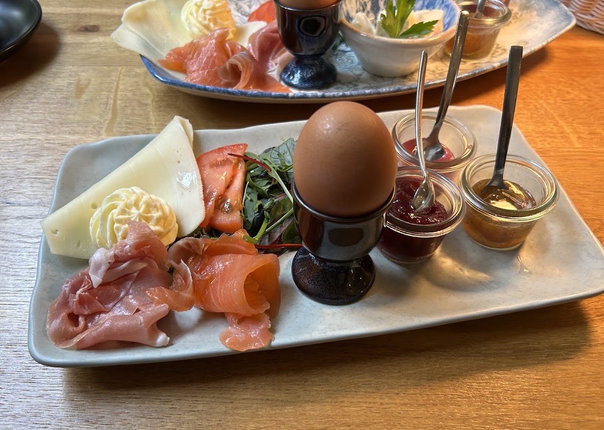 Hirsch Cafe - 3