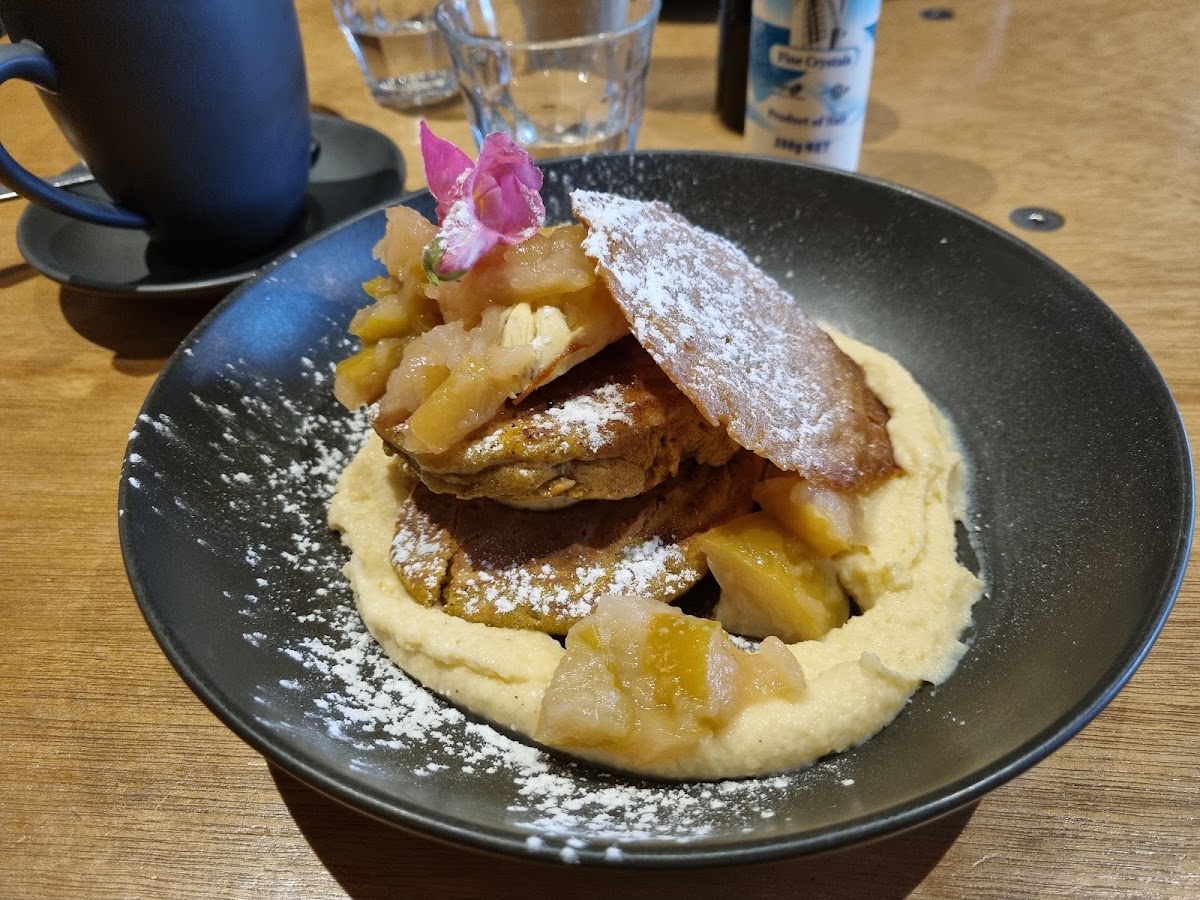 The Neighbourhood Kitchen, Coffee & Bottle Shop - 10