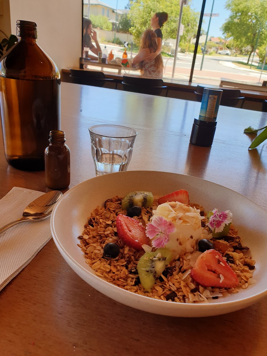 The Neighbourhood Kitchen, Coffee & Bottle Shop - 9