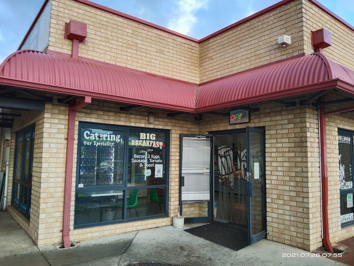 La Cantina Cafe Lunch Bar - 4