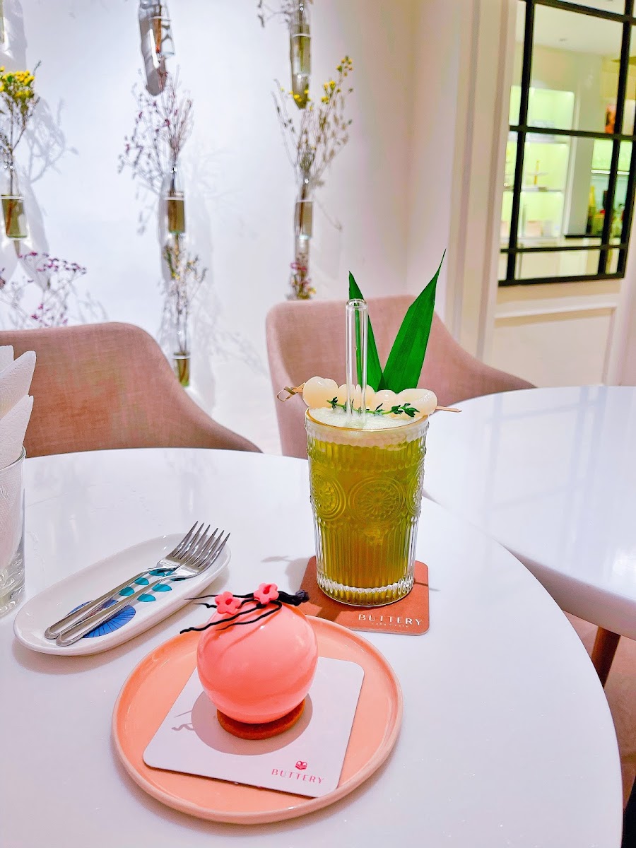 Buttery Cake & Cafe - 6