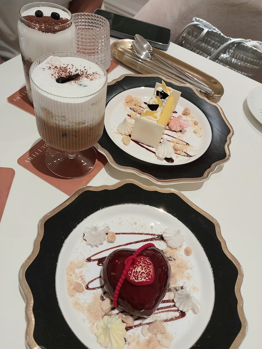 Buttery Cake & Cafe - 9