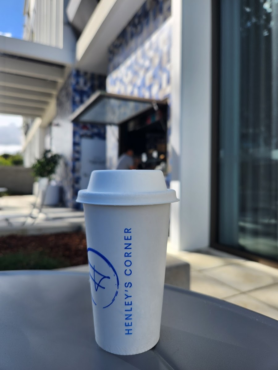 Henley’s Corner - 10