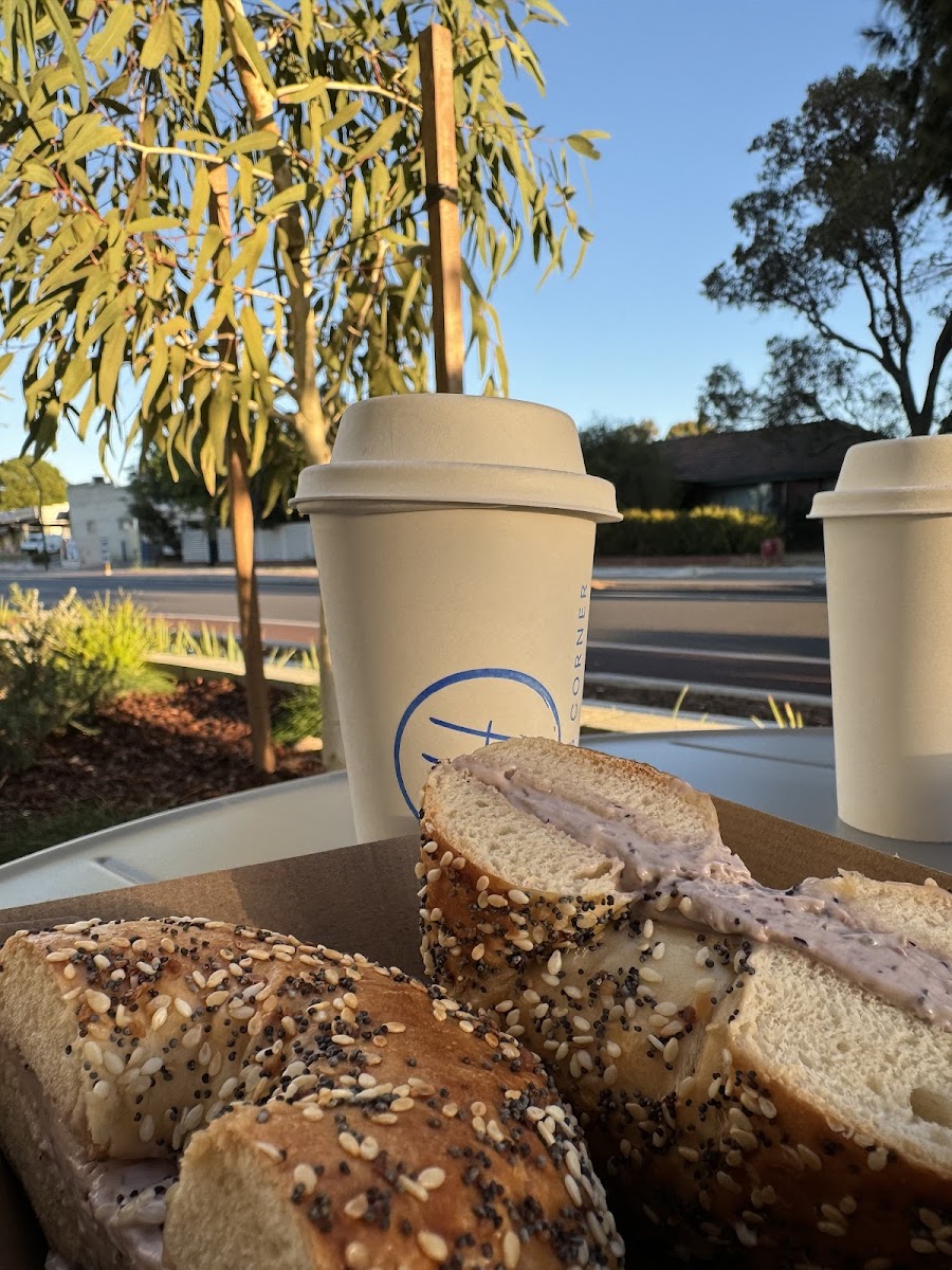 Henley’s Corner - 8