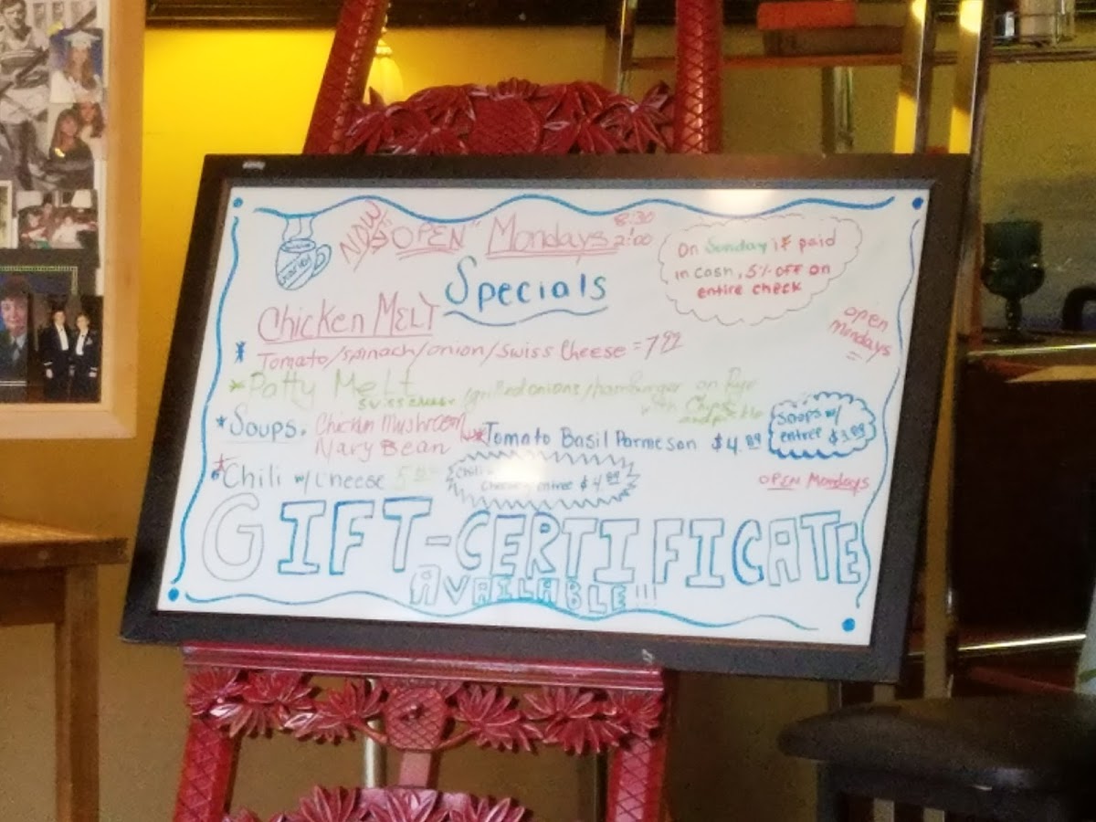 Charlie's Studio Cafe - 1