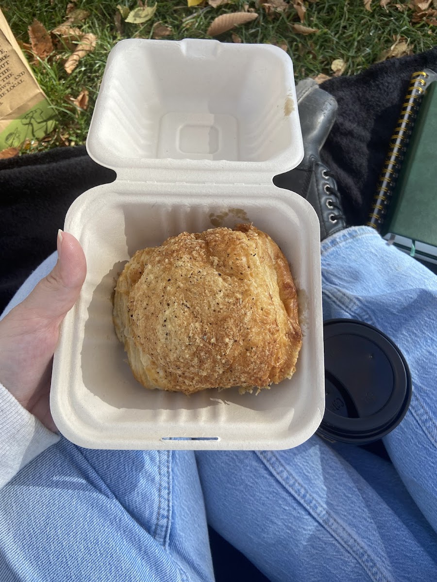 Gypsy's Café & Bakery - 10