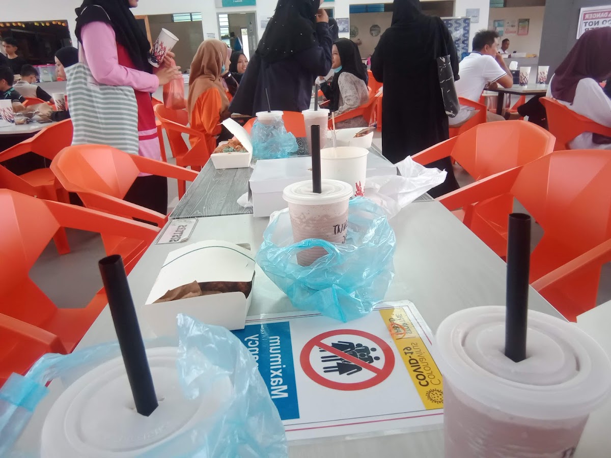 Kafe Darul Hikmah - 2