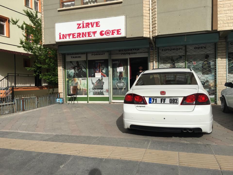 Zirve İnternet Kafe