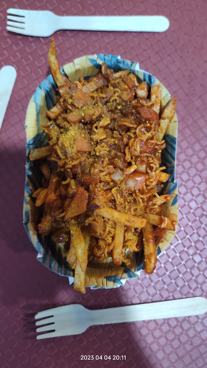 RJ Kitchen & Cafe - 8