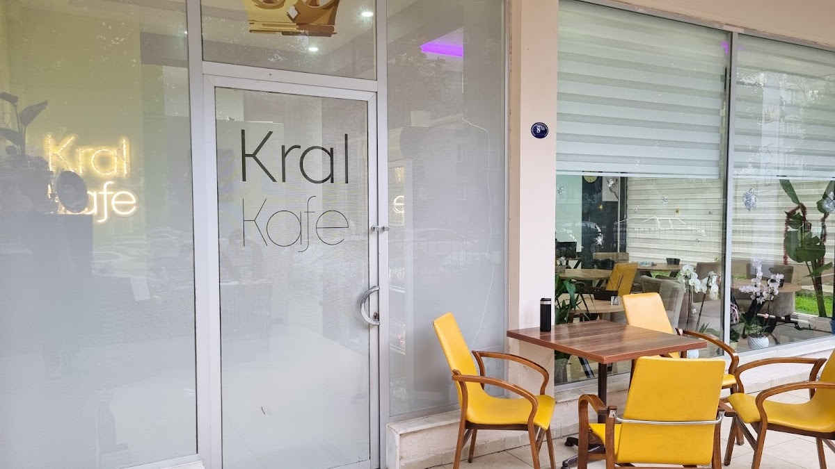 Kral Cafe