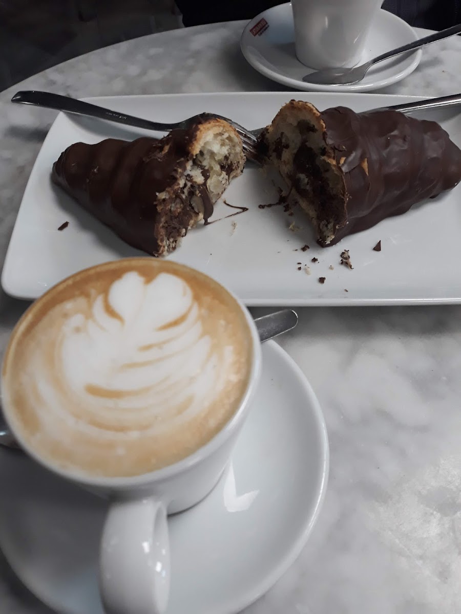 Kafee To Cafeteria Bar - 8