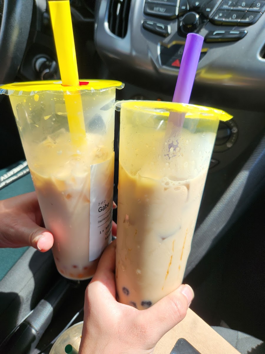 YOZI CAFE, Frozen Yogurt, Boba Tea and Smoothies - 6
